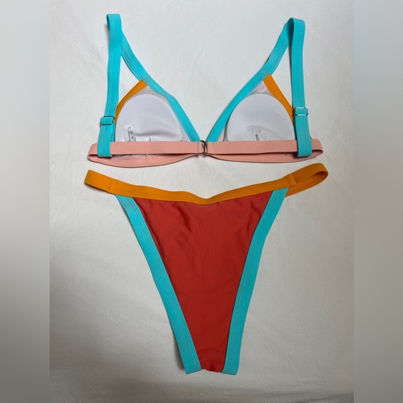 Color Block Bikini - Picture 2 of 3